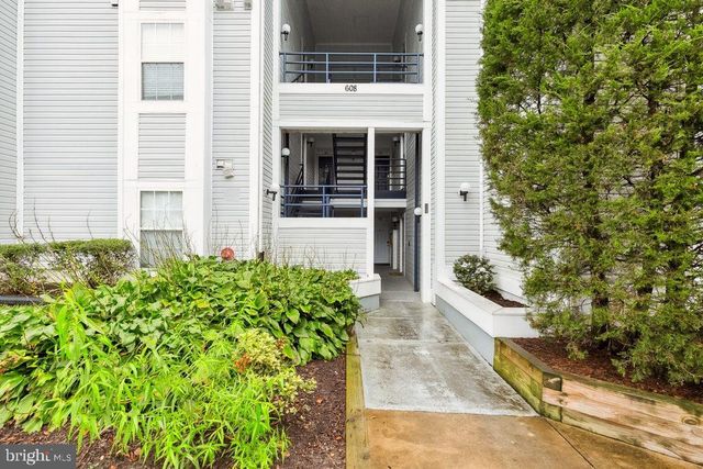 $282,000 | 608 Rolling Hill Walk, Unit 202 | Odenton