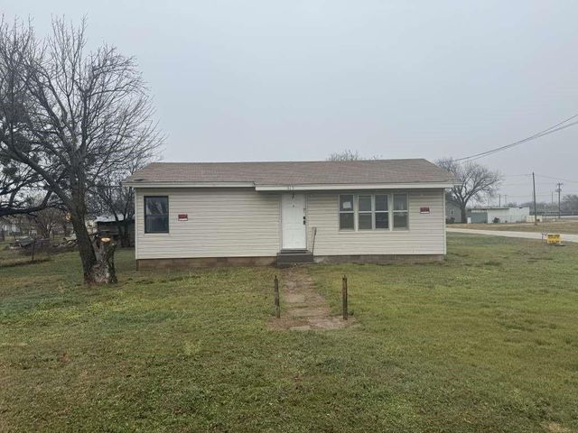 $73,349 | 615 Williams Avenue | Archer City