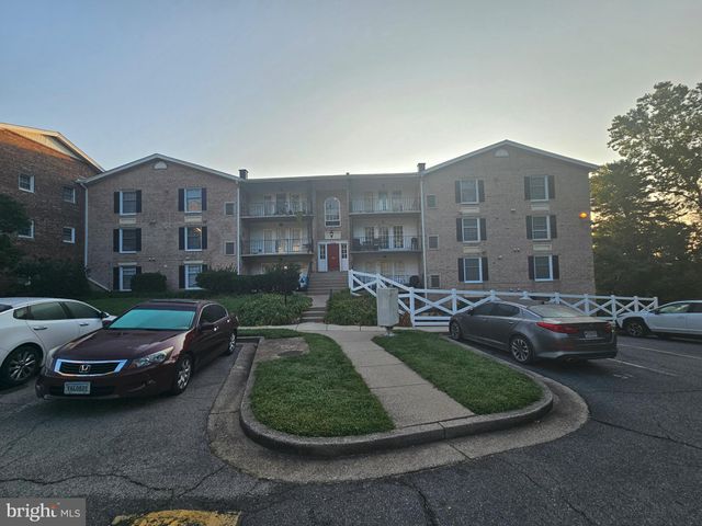 $2,700 | 12709 Gordon Boulevard, Unit 70