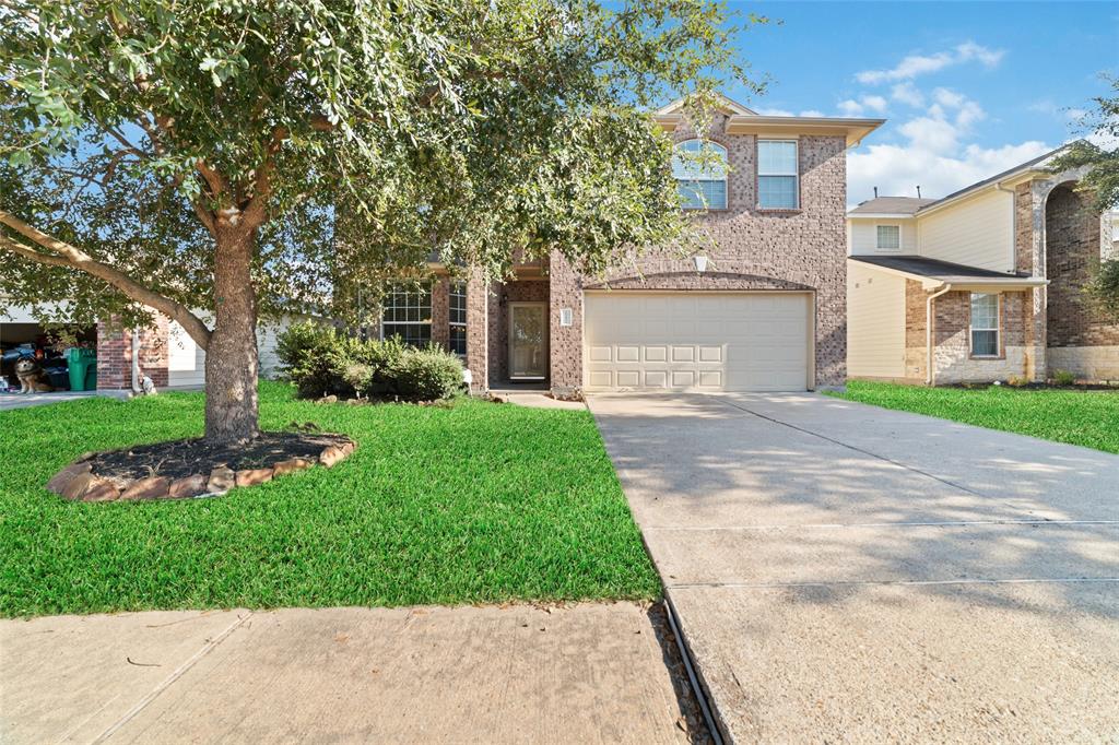 front view of house with a yard