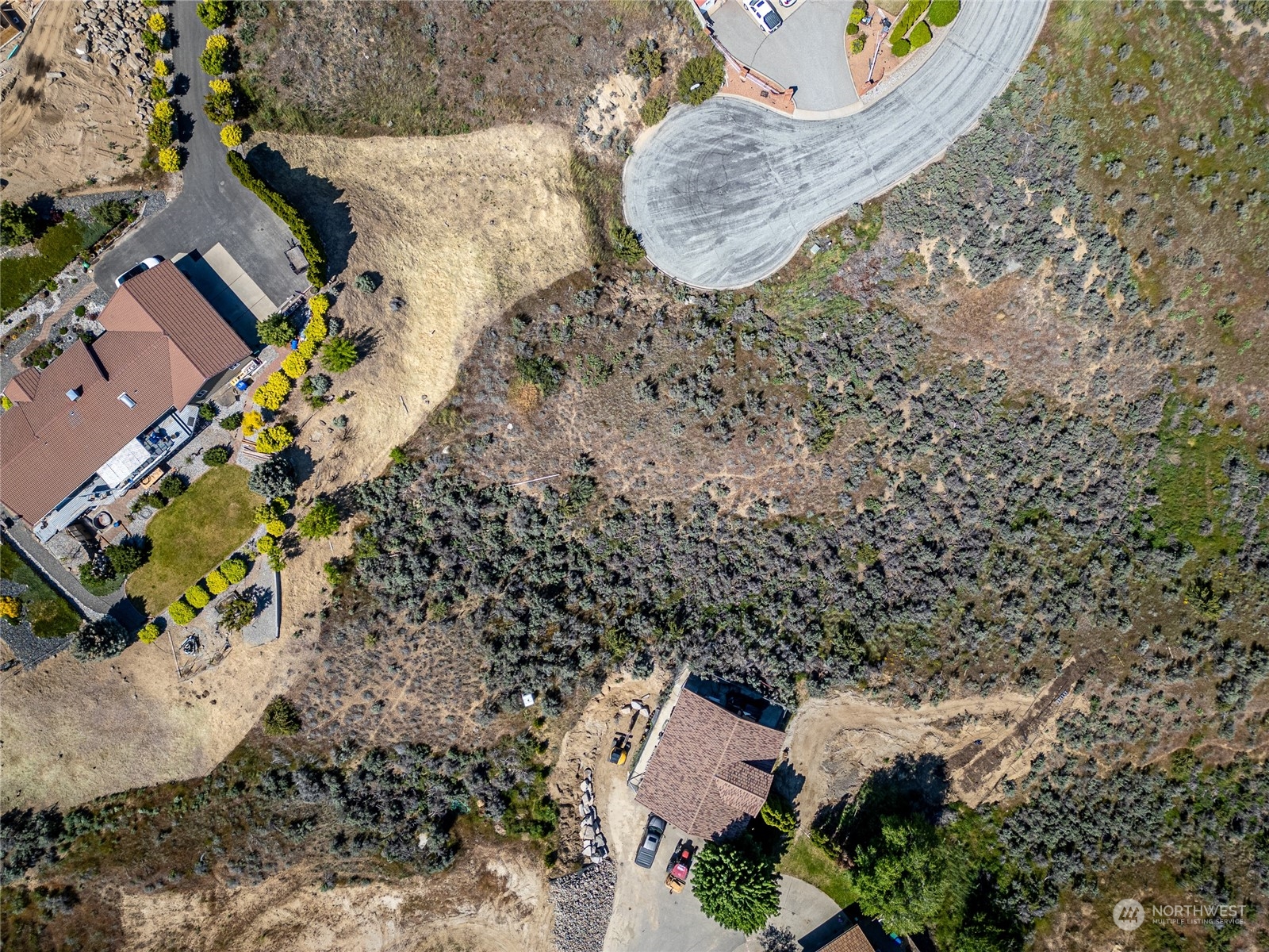 an aerial view of house with outdoor space