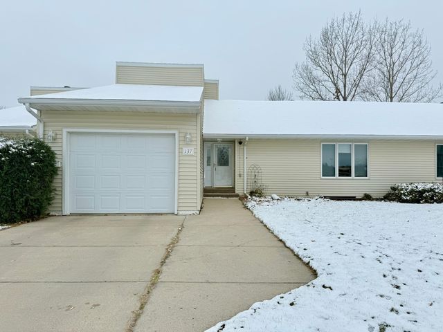 $193,400 | 137 Belleville Court | Thief River Falls