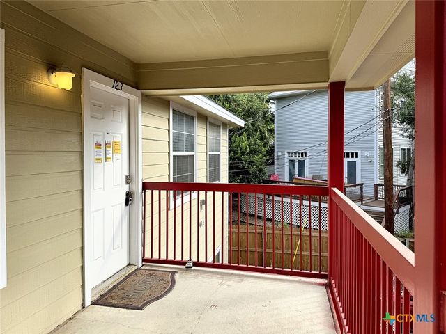 $999 | 412 Burleson Street, Unit 123 | San Marcos