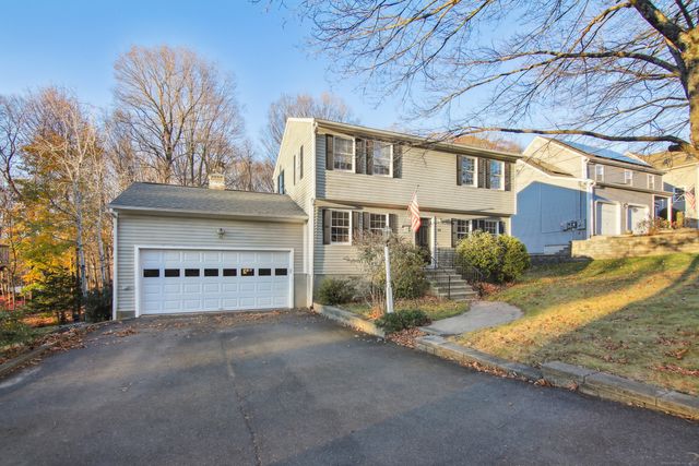 $495,000 | 33 Northwest Drive | Watertown