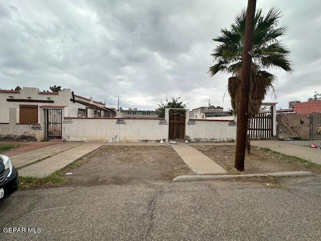 a view of a street with an empty space