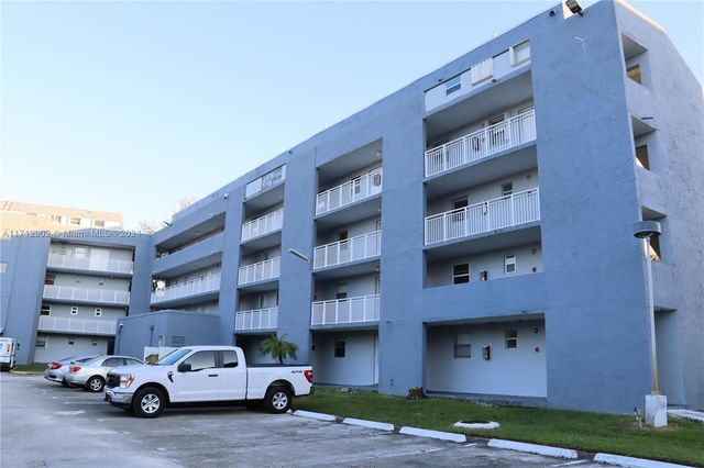 $2,200 | 9359 Fontainebleau Boulevard, Unit F412 | Fountainebleau