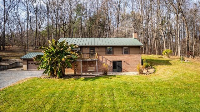 $575,000 | 230 Rural Drive