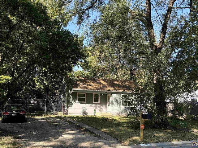 $90,000 | 2301 Southwest Mission Avenue | Topeka