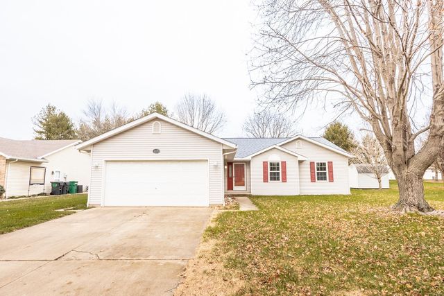 $220,000 | 1115 Hackberry Drive | Mascoutah