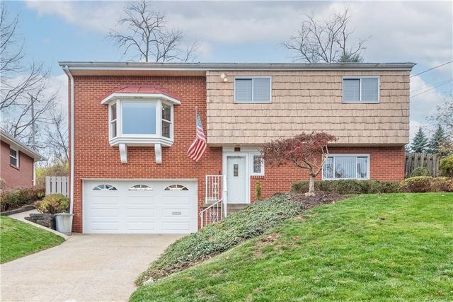 $350,000 | 319 Cabrini Drive | Green Tree