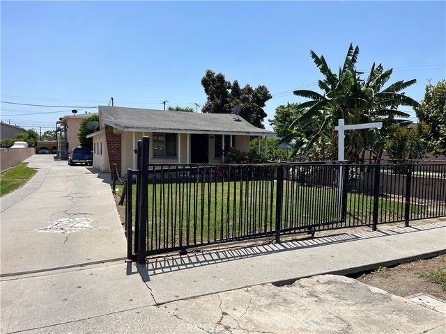 $1,650,000 | 5720 Live Oak Street | Southeast LA