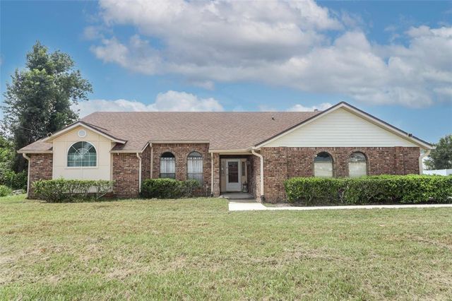 $535,000 | 613 Tradewinds Drive | Deltona Lakes