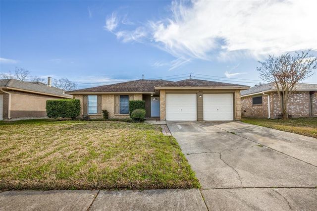 $1,895 | 1405 Canyon Springs Drive | La Porte-Shoreacres