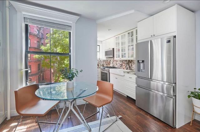 $3,200 | 443 Hicks Street, Unit 3E | Cobble Hill