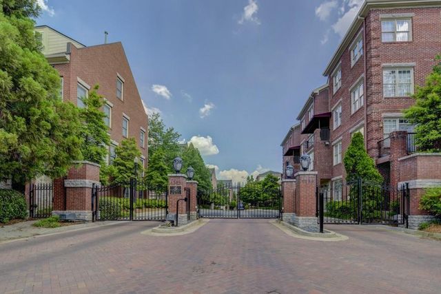 $3,200 | 1735 Peachtree Street, Unit 528 | Brookwood