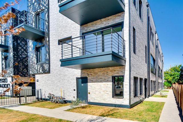 $615,000 | 1920 Caddo Street, Unit 101 | Roseland