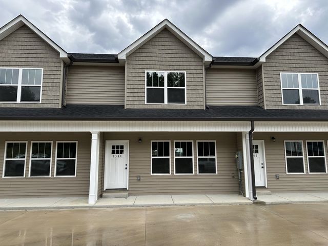 $279,900 | 1342 Unity Drive Northeast | Cleveland