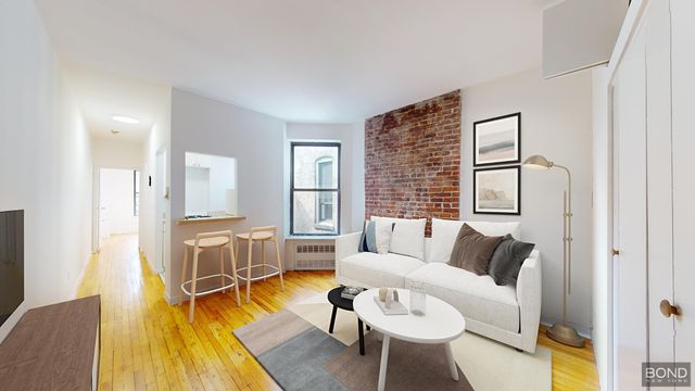 $2,975 | 214 East 85th Street, Unit 5D | Upper East Side