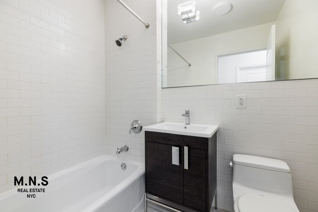 $4,487 | 375 Myrtle Avenue, Unit 5H | Fort Greene