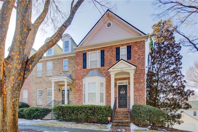 $350,000 | 1653 Perserverence Hill Circle, Unit 10 | Kennesaw Battle Condominiums