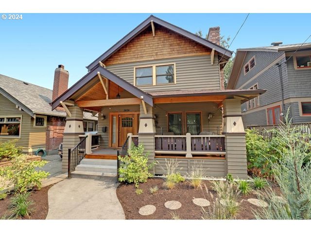 $995,000 | 3436 Northeast 21st Avenue | Alameda