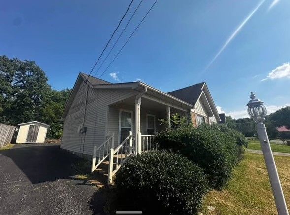 $2,000 | 3004 Towne Valley Road | Antioch