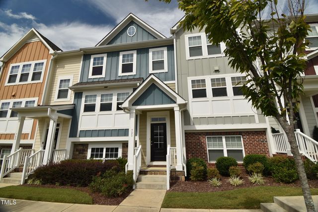 $369,900 | 725 Traditions Grande Boulevard | Wake Forest Township - Wake County