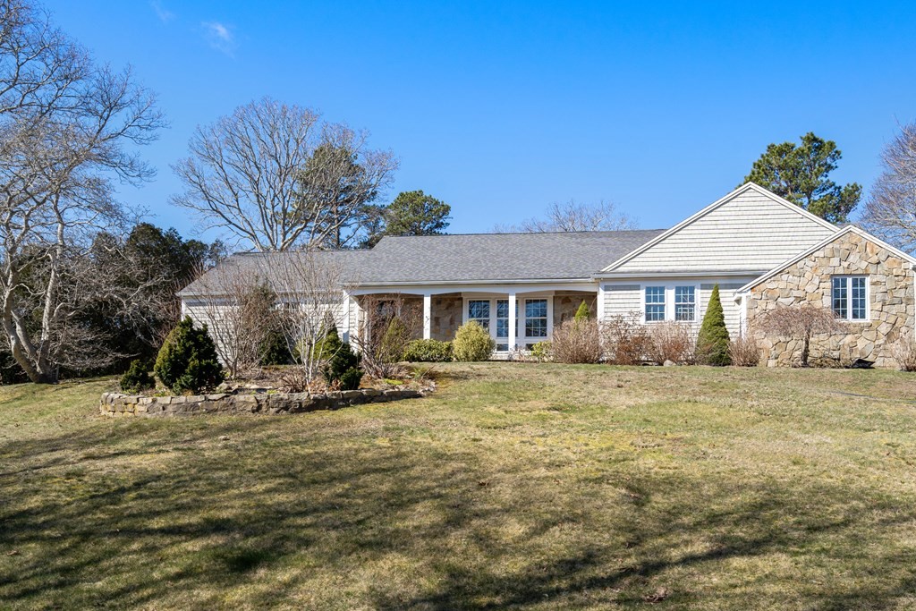 35 Graces Way, South Dennis, MA 02660