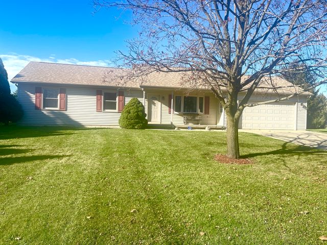 $295,000 | 2867 East 752nd Road | North Utica