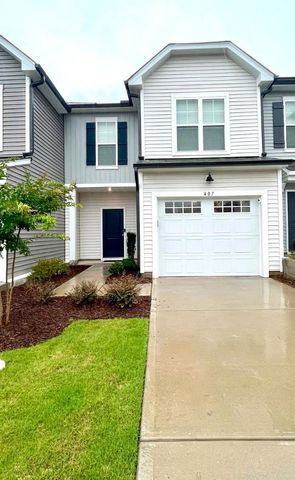 $1,895 | 407 Purdue Drive | Research Triangle Park