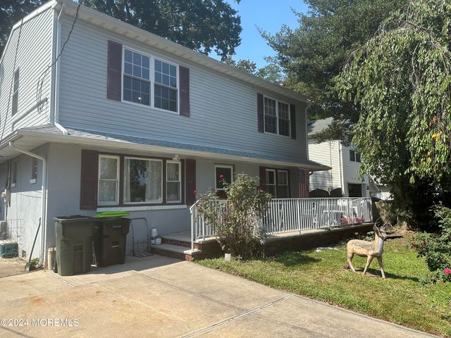 $525,000 | 85 Holly Avenue | Hazlet Township - Monmouth County