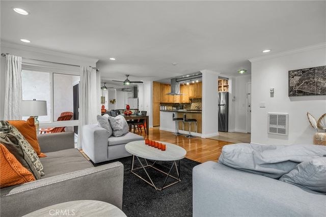 $835,000 | 603 South Prospect Avenue, Unit 101 | South Redondo Beach