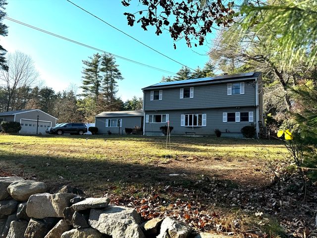 $999,000 | 36 Rowley Road | Topsfield