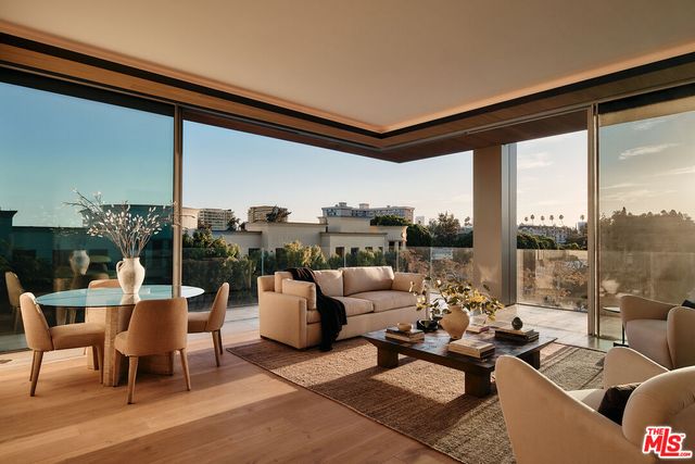 $4,295,000 | 8899 Beverly Boulevard, Unit 5C | West Hollywood Vicinity