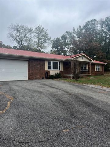 $1,600 | 35 David Road Northwest