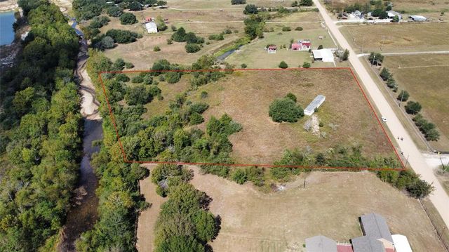 $220,000 | 433 Schultz Road