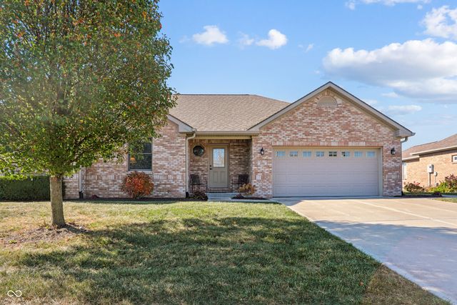 $390,000 | 3784 Mansfield Drive | Brownsburg