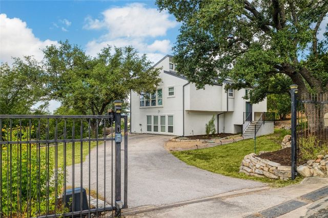 $1,800,000 | 7206 Comanche Trail | Four Points