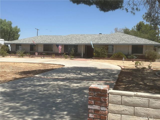 $484,999 | 15197 Pirinda Road | Apple Valley