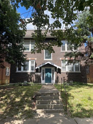 $1,175 | 5247 Bancroft Avenue, Unit 1W | South Hampton