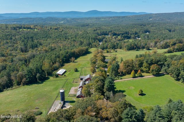 $3,785,000 | 185 Keyes Hill Road | New Marlborough