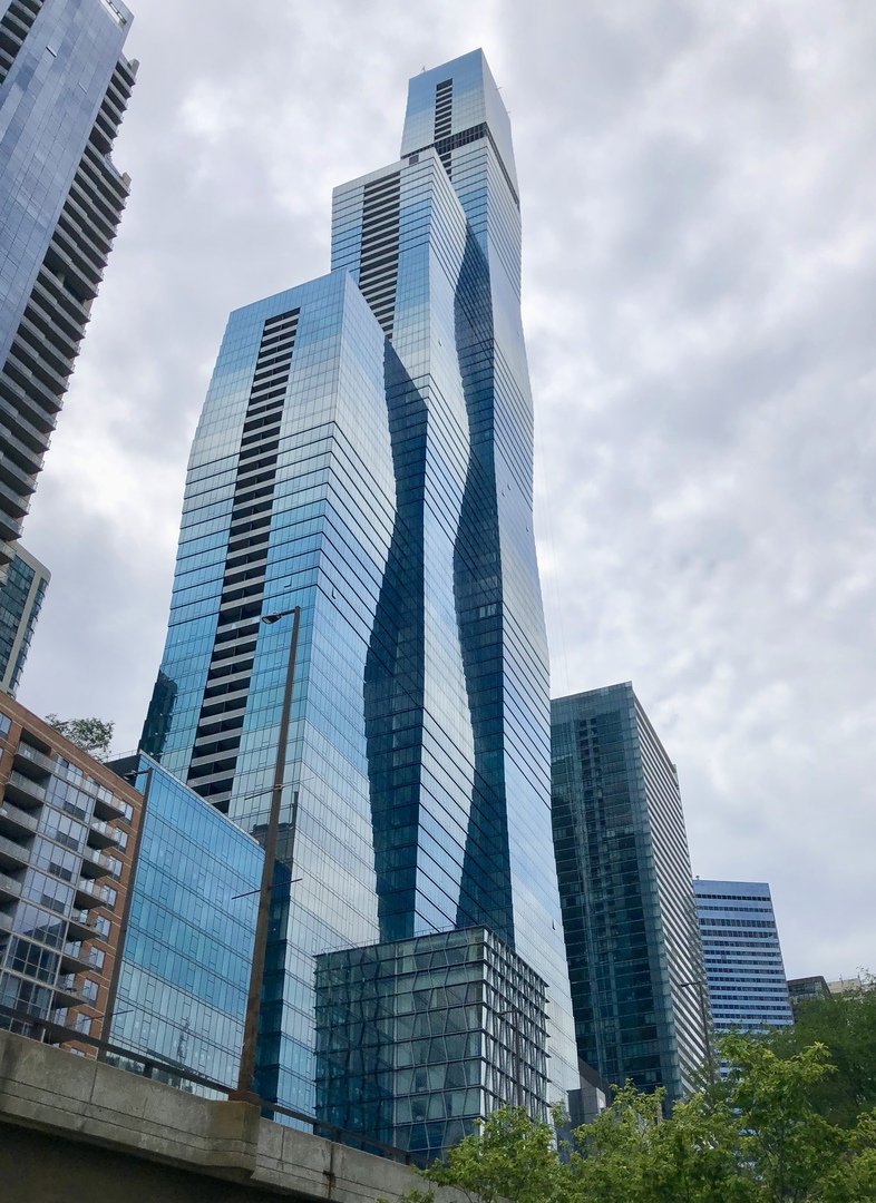 363 East Wacker Drive, Unit 5001, Chicago, IL 60601 | Compass