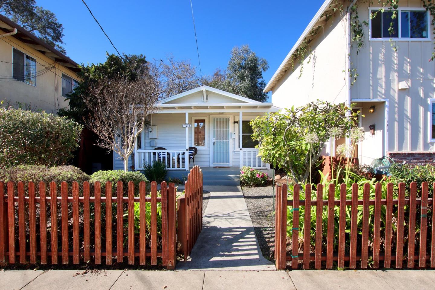 135 Cayuga Street Santa Cruz CA 95062 Compass