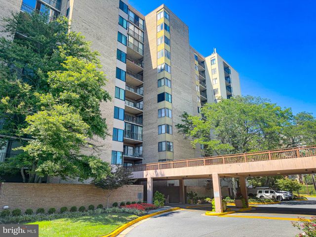 $185,000 | 9200 Edwards Way, Unit 710 | Adelphi