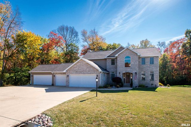 $449,900 | 3722 South Wheatfield Way | Limestone Township - Peoria County