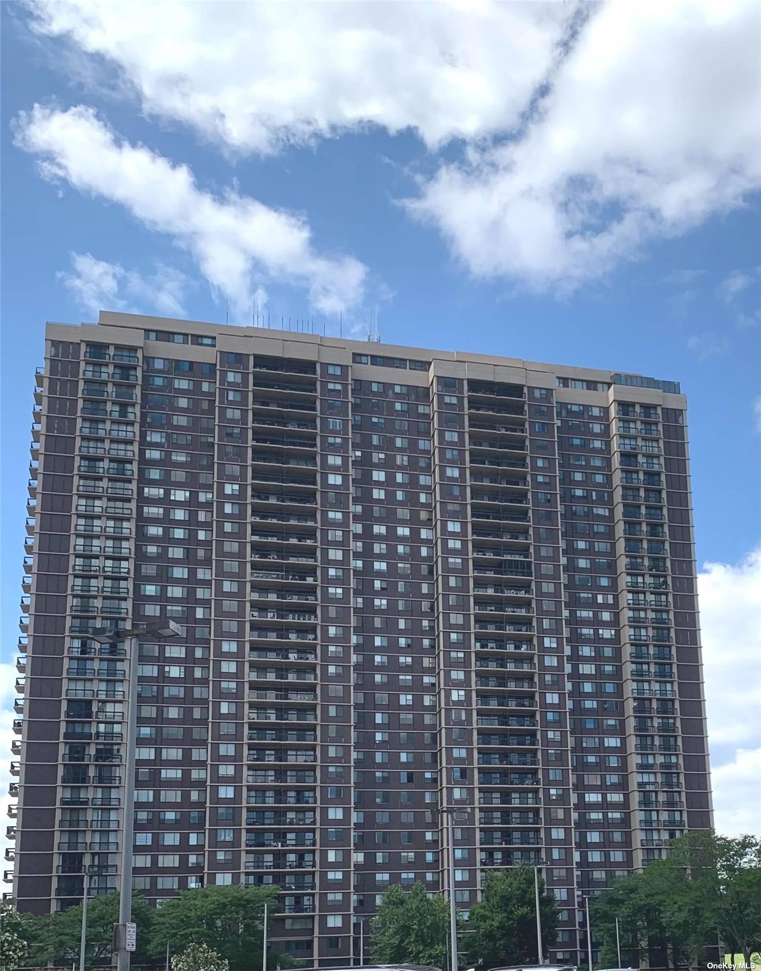 269-10 Grand Central Parkway, Unit 16G