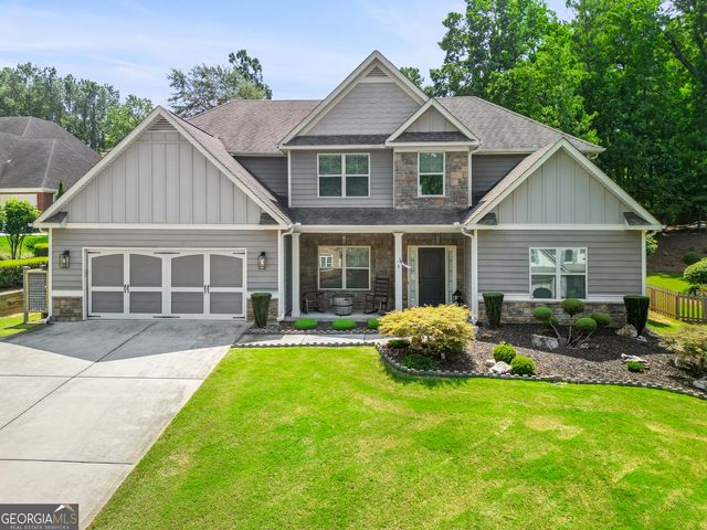 $618,800 | 227 Highwoods Parkway | Summergrove