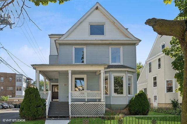 $499,900 | 6743 North Ashland Avenue | East Rogers Park