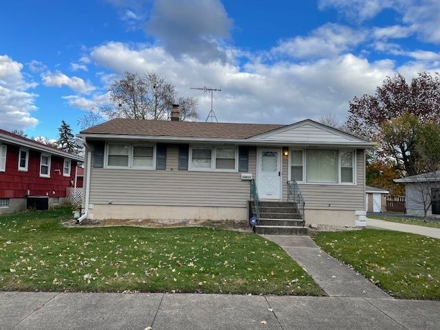 $190,000 | 18813 Henry Street | Lansing