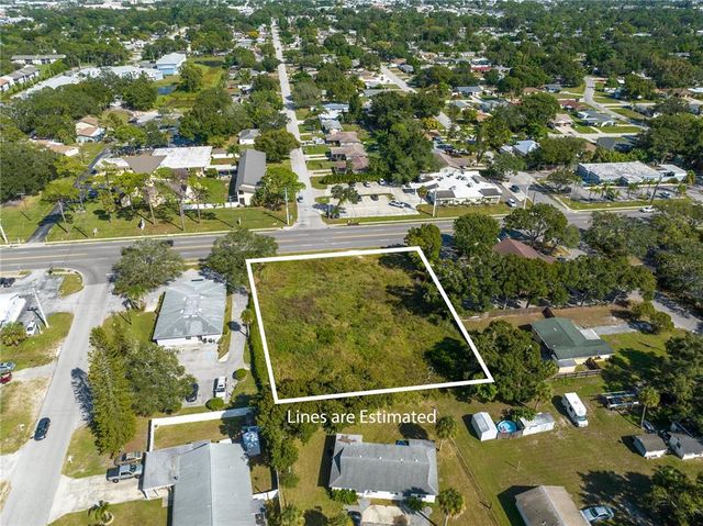 $299,000 | 4704 26th Street West | South Bradenton